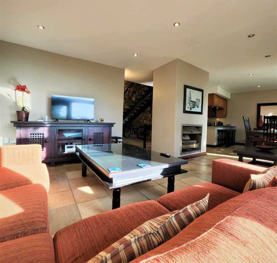 To Let 2 Bedroom Property for Rent in Oubaai Western Cape